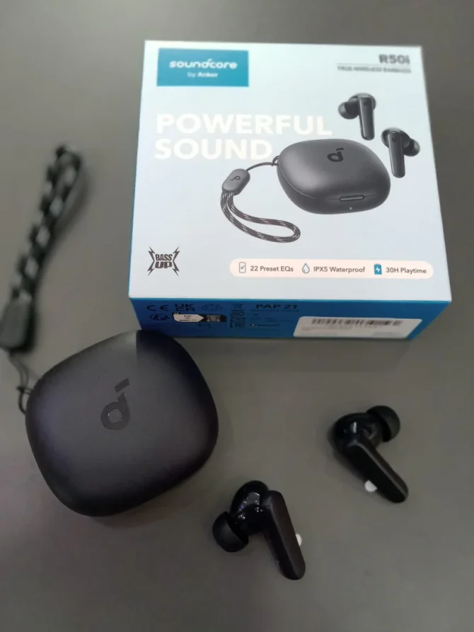 سماعات أنكر Soundcore R50i