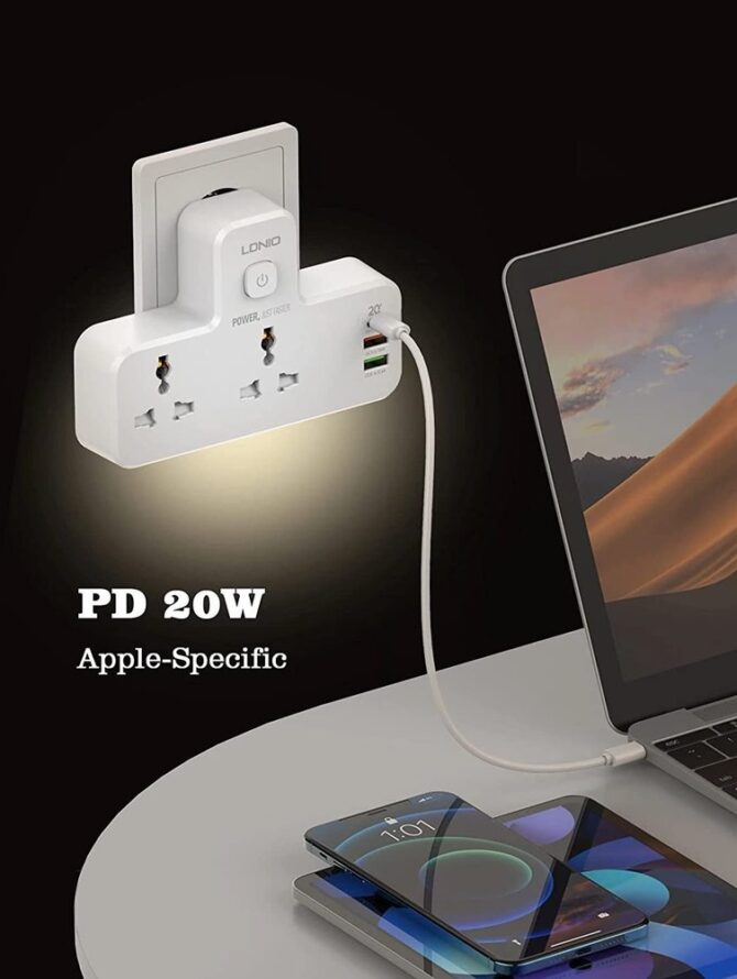 موزع طاقة مزود بمُمدّد USB بقدرة 20 واط بثلاث منافذ مع توصيل طاقة PD